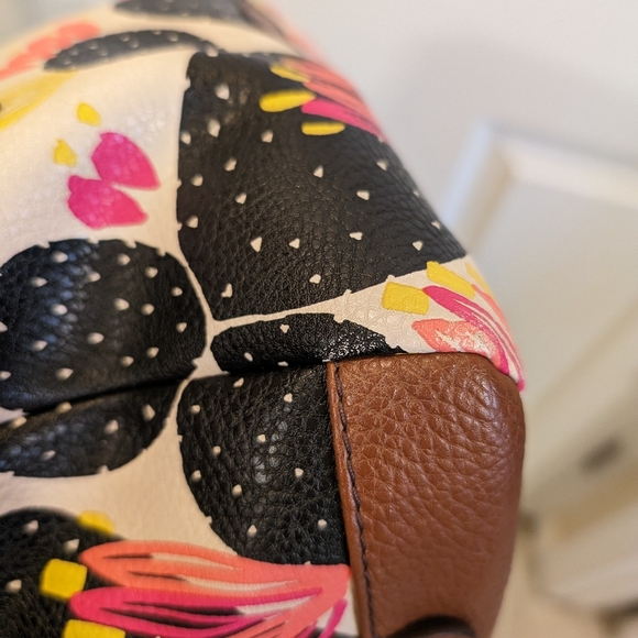Fossil Sidney Crossbody - Picture 6 of 10